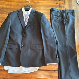 Isaac Mizrahi Boys Size 12 Suit